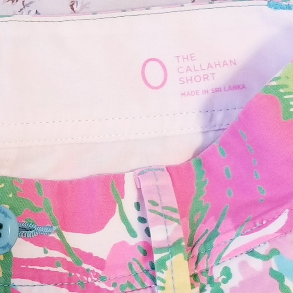 Lilly Pulitzer Callahan shorts hibiscus print - Picture 5 of 7